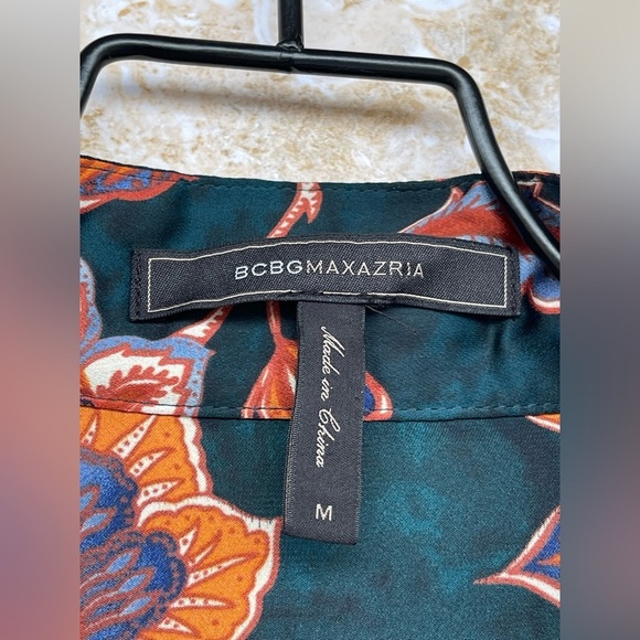 BCBGMAXAZRIA Floral Wrap Dress size medium - Picture 6 of 16